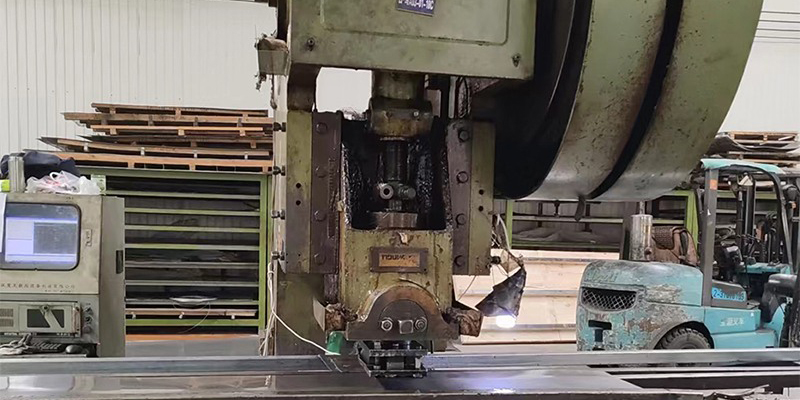 perforated metal sheet supplier