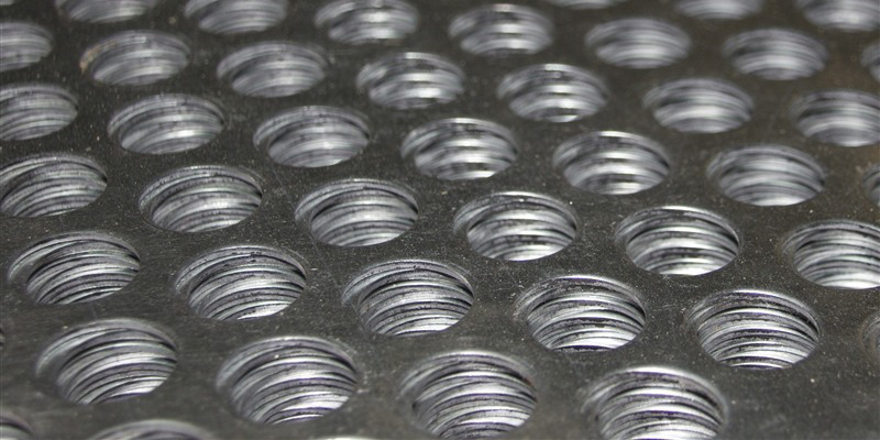 Round hole perforated metal