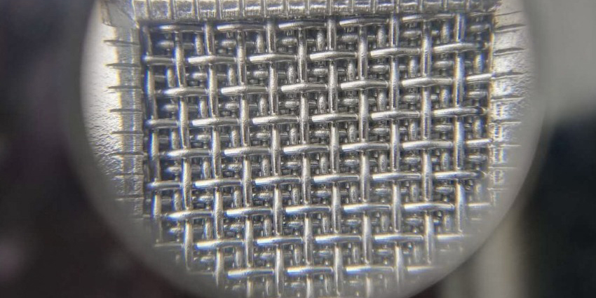 Advantages of stainless steel mesh